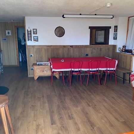 Maison Alla Vecchia Zia Apartman Cerise Kültér fotó